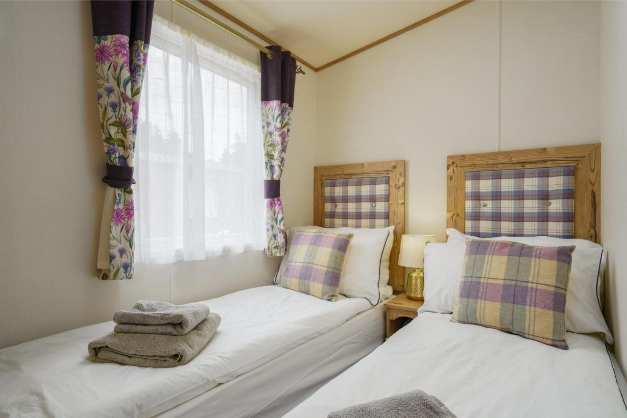 Dunroamin Lodge Aviemore Eksteriør billede